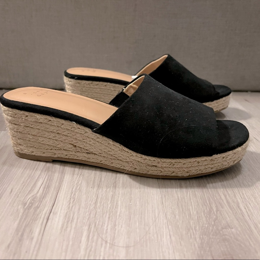 Target Platform Sandals
